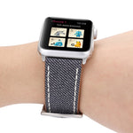 Für Apple Watch Ultra 49 mm &amp; Watch Ultra 2 49 mm / Series 10 46 mm / 9 &amp; 8 &amp; 7 45 mm / SE 3 &amp; SE 2 &amp; 6 &amp; SE 5 &amp; 4 44 mm / 3 &amp; 2 &amp; 1 42 mm: Schlichtes, modisches Armband aus echtem Leder im Cowboy-Stil, 42 mm