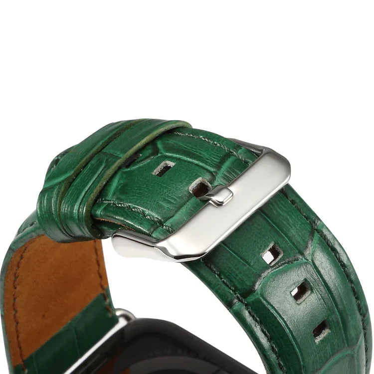 Denior Uhrenarmband aus Rindsleder mit Krokodilprägung für Apple Watch Series 10 42 mm / 9, 8 und 7 41 mm / SE 3, SE 2, 6, SE 5 und 4 40 mm / 3, 2 und 1 38 mm