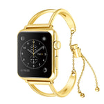 Metallarmband in V-Form mit Edelstahlschließe für Apple Watch Series 10 (42 mm), 9, 8 und 7 (41 mm), SE 3, SE 2, 6, SE, 5 und 4 (40 mm), 3, 2 und 1 (38 mm) und 7 (41 mm).