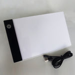2,2W 5V LED Dimmbares A5 Acryl-USB-Leuchttisch mit drei Helligkeitsstufen für Anime-Skizzen und Zeichnungen