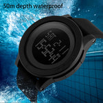 SKMEI 1142 Multifunktionale Herren Outdoor Sport Wasserdichte Digitaluhr mit Nachtleuchtfunktion und Silikonarmband