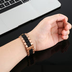 Edelstahl-Armband für Apple Watch Series 10 (42 mm), 9, 8 und 7 (41 mm), SE 3, SE 2, 6, SE, 5 und 4 (40 mm) sowie 3, 2 und 1 (38 mm).