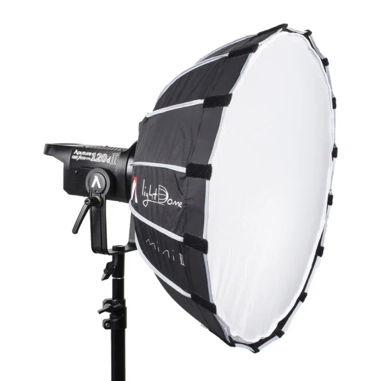 Aputure LS C120D II Studio-Videoleuchte mit hoher Farbwiedergabe (CRI 96), natürlichem Weißlicht (5500 K), COB-Technologie, 2,4-GHz-Funkfernbedienung und Steuereinheit