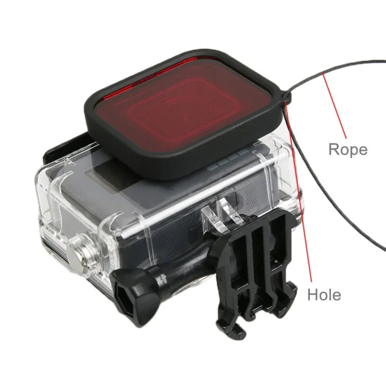 Schutzhülle für GoPro HERO5 (30 m wasserdicht) aus PC &amp; ABS + Rotes Quadratfilter für Kameraobjektiv mit Schnallenbefestigung, langer Schraube und Anti-Verlust-Handschlaufe, Schutzhülle + Filter
