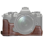 Halbtasche aus PU-Leder mit 1/4-Zoll-Gewinde für Olympus EM5 / EM5 Mark II, passend für Olympus EM5