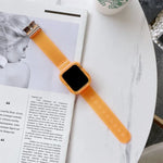 Transparentes TPU-Armband in Bonbonfarben für Apple Watch Series 6, SE, 5 und 4 (40 mm) sowie für Apple Watch Series 7 (41 mm) und Series 6, SE, 5 und 4 (40 mm).