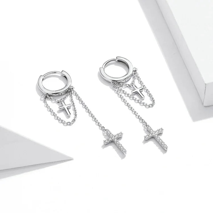 Ohrringe mit langem Quastenkreuz aus 925er Sterlingsilber für Damen