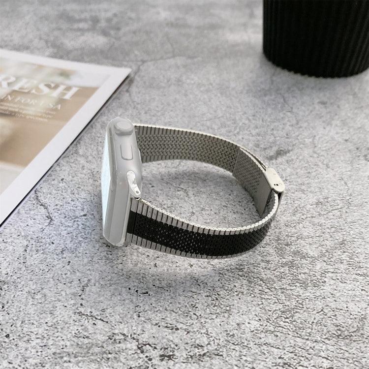 Edelstahl-Ersatzarmband mit Dornschließe, passend für Apple Watch Series 7 (41 mm), 6, SE, 5 und 4 (40 mm) sowie für Apple Watch Series 7 (45 mm), 6, SE, 5 und 4 (44 mm).