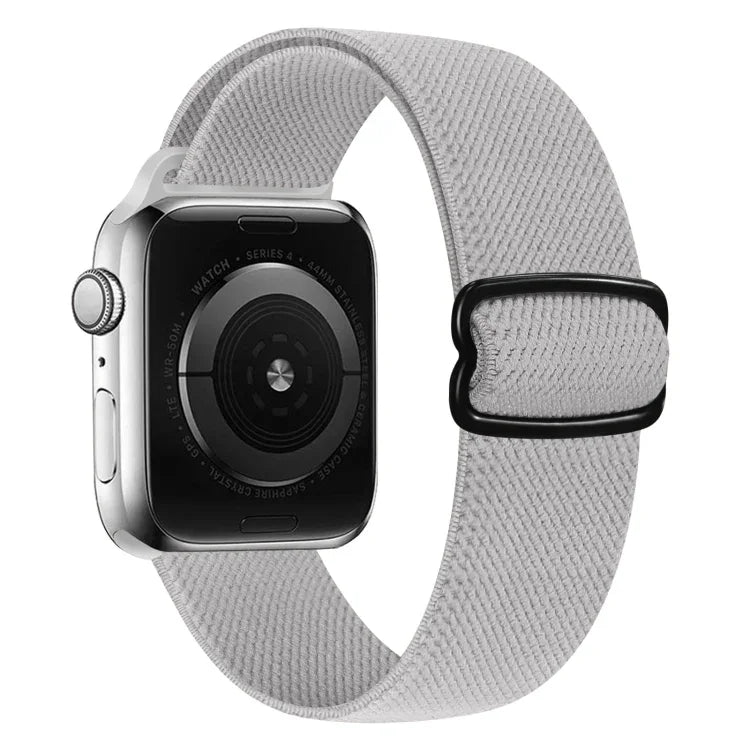 Nylon-Ersatzarmband mit 8-förmiger Schnalle, passend für Apple Watch Series 9, 8 und 7 (41 mm), SE 3, SE 2, 6, SE, 5 und 4 (40 mm), 3, 2 und 1 (38 mm) sowie für Apple Watch Series 7 (45 mm), 6, SE, 5 und 4 (44 mm).