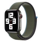 Sportarmband mit Schlaufenverschluss, passend für Apple Watch Series 7 (41 mm), 6, SE, 5 und 4 (40 mm), 7 (45 mm), 6, SE, 5 und 4 (44 mm) und 7 (41 mm), 6, SE, 5 und 4 (40 mm).
