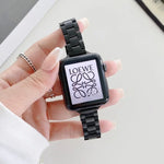 Dreifach-Perlen-Armband aus Stahl, passend für Apple Watch Series 7 (41 mm), 6, SE, 5 und 4 (40 mm) sowie für Apple Watch Series 7 (45 mm), 6, SE, 5 und 4 (44 mm).