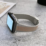 Schmale Edelstahl-Ersatzarmbänder für Apple Watch Series 7 (41 mm), 6, SE, 5 und 4 (40 mm) und 4 (45 mm), passend für Apple Watch Series 7 (45 mm), 6, SE, 5 und 4 (44 mm).