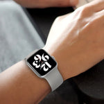 Elastisches Silikon-Ersatzarmband für Apple Watch Series 7 (45 mm), 6, SE, 5, 4 (44 mm) und 3, 2, 1 (42 mm)