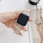 Ersatzarmband aus Kunstharz für Apple Watch Series 7 (41 mm), 6, SE, 5, 4 (40 mm), 3, 2, 1 (38 mm) und 7 (45 mm), 6, SE, 5, 4 (44 mm) sowie 3, 2, 1 (42 mm).