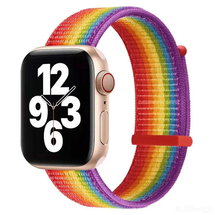 Ersatzarmband mit Klettverschluss, zweiteilig, für Apple Watch Series 7 (41 mm), 6, SE, 5 und 4 (40 mm), 3, 2 und 1 (38 mm), 7 (45 mm), 6, SE, 5 und 4 (44 mm) sowie 3, 2 und 1 (42 mm).