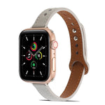 Doppelnieten-Lederarmband für Apple Watch Series 7 (41 mm), 6, SE, 5 und 4 (40 mm), 3, 2 und 1 (38 mm), 7 (45 mm), 6, SE, 5 und 4 (44 mm) sowie 3, 2 und 1 (42 mm)