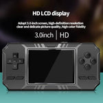S8 Klassische Handheld-Spielkonsole mit 3,0-Zoll-Bildschirm und 520 vorinstallierten Spielen, erhältlich in den Farben Armeegrün, Schwarz und Blau.
