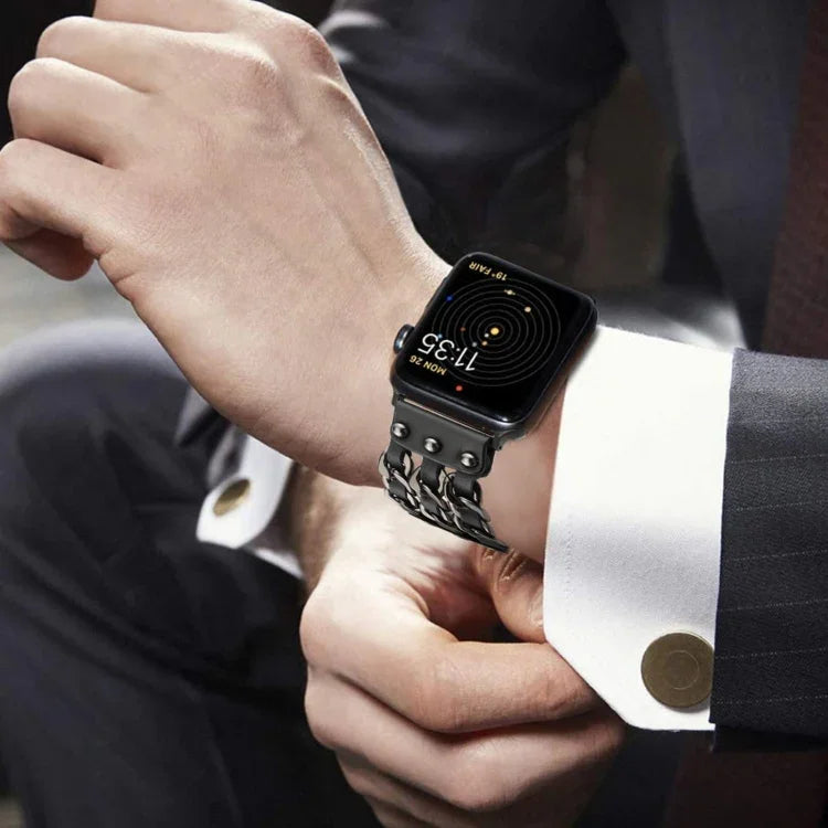 Echtes Lederarmband im Herrenstil für Apple Watch Series 7 (41 mm), 6, SE, 5 und 4 (40 mm), 3, 2 und 1 (38 mm), 7 (45 mm), 6, SE, 5 und 4 (44 mm) sowie 3, 2 und 1 (42 mm).