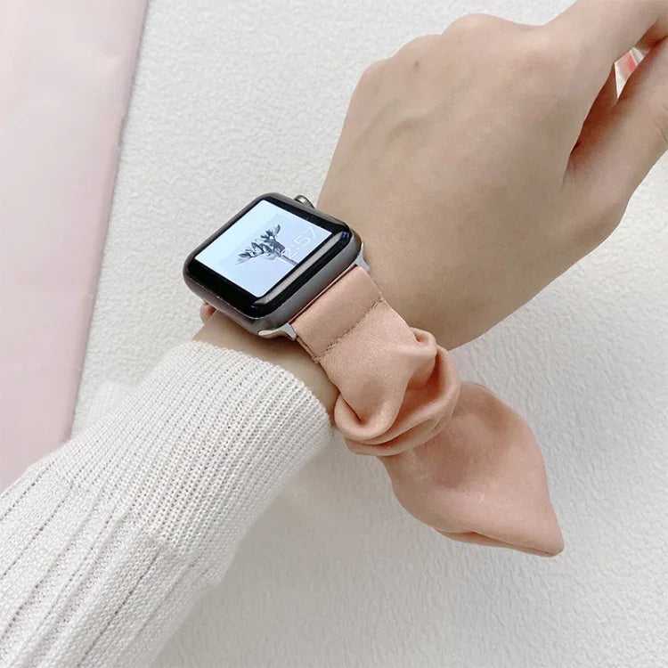 Elastisches Stoffarmband mit einfacher Schlaufe für Apple Watch Series 7 (41 mm), 6, SE, 5 und 4 (40 mm), 3, 2 und 1 (38 mm), 7 (45 mm), 6, SE, 5 und 4 (44 mm) sowie 3, 2 und 1 (42 mm)