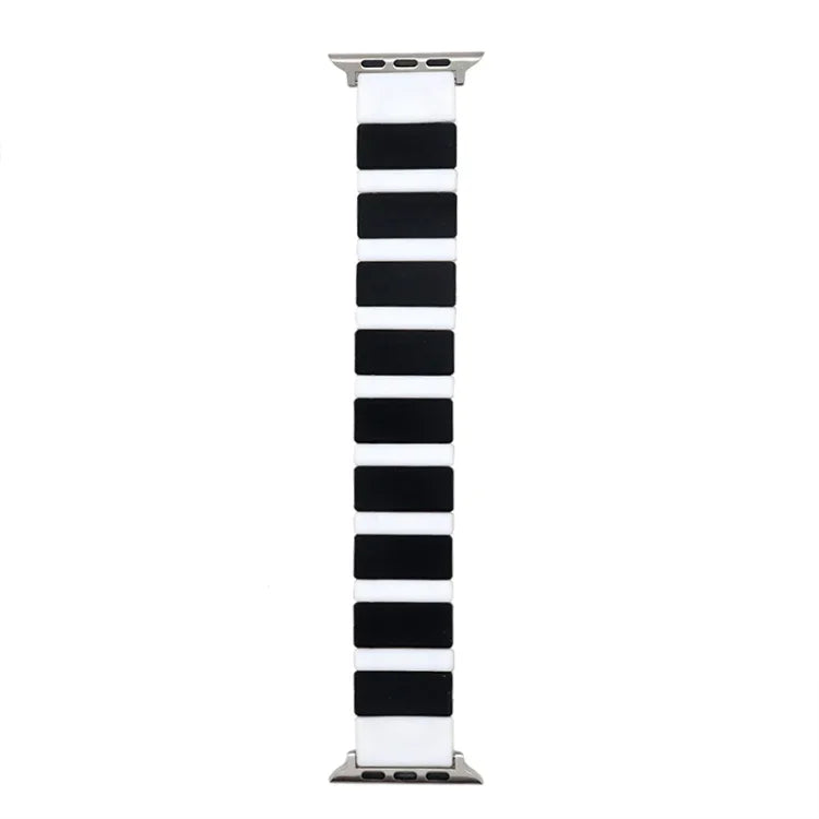 Silikon-Armband mit Verbindungsstücken für Apple Watch Series 7 (41 mm), 6, SE, 5 und 4 (40 mm), 3, 2 und 1 (38 mm) und 7 (45 mm), 6, SE, 5 und 4 (44 mm) sowie 3, 2 und 1 (42 mm)