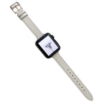 Einfaches Lederarmband für Apple Watch Series 7 (41 mm), 6, SE, 5 und 4 (40 mm), 3, 2 und 1 (38 mm) und 7 (45 mm), 6, SE, 5 und 4 (44 mm) sowie 3, 2 und 1 (42 mm).