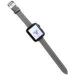Einfaches Lederarmband für Apple Watch Series 7 (41 mm), 6, SE, 5 und 4 (40 mm), 3, 2 und 1 (38 mm) und 7 (45 mm), 6, SE, 5 und 4 (44 mm) sowie 3, 2 und 1 (42 mm).