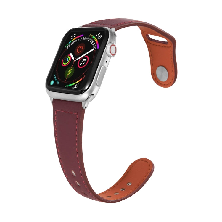 Silbernes Lederarmband mit Nagelschnalle für Apple Watch Series 7 (41 mm), 6, SE, 5, 4 (40 mm), 3, 2, 1 (38 mm) und 7 (45 mm), 6, SE, 5, 4 (44 mm) sowie 3, 2, 1 (42 mm).