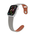 Silbernes Lederarmband mit Nagelschnalle für Apple Watch Series 7 (41 mm), 6, SE, 5, 4 (40 mm), 3, 2, 1 (38 mm) und 7 (45 mm), 6, SE, 5, 4 (44 mm) sowie 3, 2, 1 (42 mm).