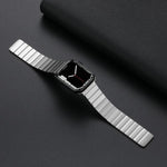 Magnetisches Edelstahl-Armband für Apple Watch Series 7 (41 mm), 6, SE, 5 und 4 (40 mm), 3, 2 und 1 (38 mm), 7 (45 mm), 6, SE, 5 und 4 (44 mm) sowie 3, 2 und 1 (42 mm)