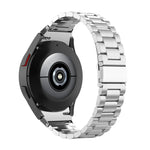 Dreilagiges Edelstahl-Uhrenarmband, für Samsung Galaxy Watch 5 (40 mm) und Samsung Galaxy Watch 5 Pro (45 mm)