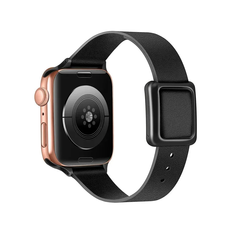 Schwarzes, magnetisches Armband mit quadratischer Dornschließe für Apple Watch Series 7 (45 mm), 6, SE, 5 und 4 (44 mm), 3, 2 und 1 (42 mm), 7 (41 mm), 6, SE, 5 und 4 (40 mm) sowie 3, 2 und 1 (38 mm).