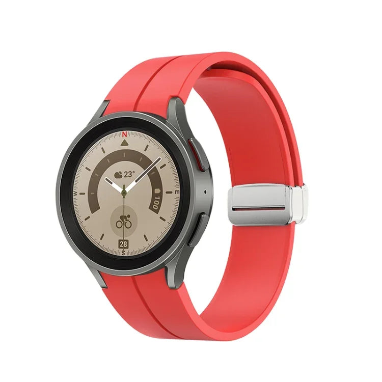 Faltbares silbernes Silikon-Uhrenarmband mit Dornschließe, passend für Samsung Galaxy Watch5 40 &amp; 44 mm / Pro 45 mm