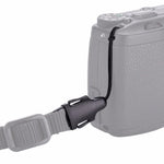 Adapter zum Verbinden von Hängeschnalle und Schnellverschlussriemen