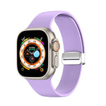 Silikon-Uhrenarmband mit Faltschließe, passend für Apple Watch Ultra (49 mm), Apple Watch Series 8 &amp; 7 (45 mm), SE 2 &amp; 6 &amp; SE 5 &amp; 4 (44 mm) sowie 3 &amp; 2 &amp; 1 (42 mm).