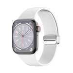 Silikon-Uhrenarmband mit Faltschließe, passend für Apple Watch Ultra (49 mm), Apple Watch Series 8 &amp; 7 (45 mm), SE 2 &amp; 6 &amp; SE 5 &amp; 4 (44 mm) sowie 3 &amp; 2 &amp; 1 (42 mm).