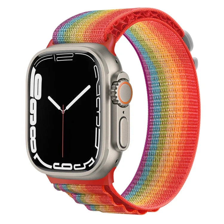 Uhrenarmband aus Nylon mit Silberschnalle, für Apple Watch Ultra 49 mm / Serie 8&7 45 mm / SE 2&6&SE&5&4 44 mm, für Apple Watch Serie 8&7 41 mm / SE 2&6&SE&5&4 40 mm / 3&2&1 38 mm