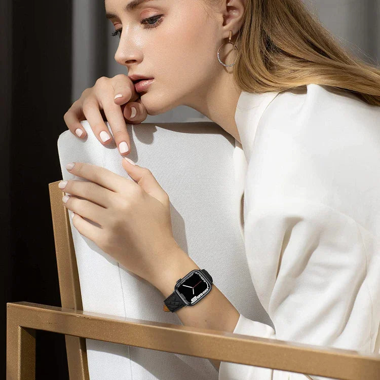Echtes Lederarmband mit Rautenmuster für Apple Watch Series 8 &amp; 7 (41 mm), SE 2 &amp; 6, SE, 5 &amp; 4 (40 mm) und 3 &amp; 2 &amp; 1 (38 mm).
