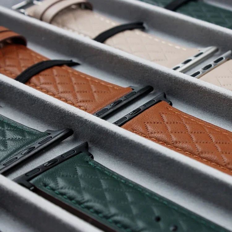 Echtes Lederarmband mit Rautenmuster für Apple Watch Series 8 &amp; 7 (45 mm), SE 2 &amp; 6, SE, 5 &amp; 4 (44 mm) und 3 &amp; 2 &amp; 1 (42 mm).