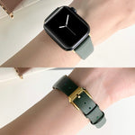 Uhrenarmband aus Seidenleder, passend für Apple Watch Series 8 &amp; 7 (41 mm) / SE 2 &amp; 6 &amp; SE &amp; 5 &amp; 4 (40 mm) und Apple Watch Ultra (49 mm) / Series 8 &amp; 7 (45 mm) / SE 2 &amp; 6 &amp; SE &amp; 5 &amp; 4 (44 mm).