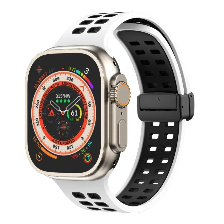 Silikonarmband mit Magnetverschluss und quadratischen Löchern, passend für Apple Watch Series 8 &amp; 7 (45 mm und 41 mm).