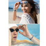 Silikonarmband mit Magnetverschluss und quadratischen Löchern, passend für Apple Watch Series 8 &amp; 7 (45 mm und 41 mm).