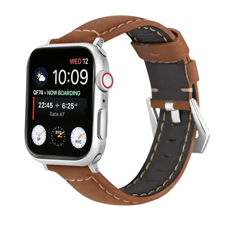 Silbernes Armband aus echtem Leder mit Dornschließe, passend für Apple Watch Series 8 &amp; 7 (45 mm und 41 mm).