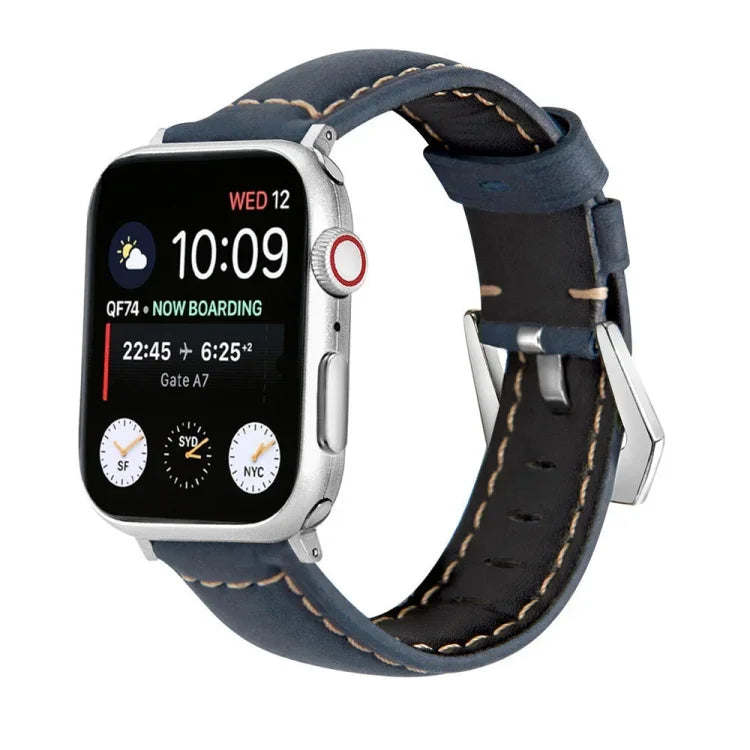 Silbernes Armband aus echtem Leder mit Dornschließe, passend für Apple Watch Series 8 &amp; 7 (45 mm und 41 mm).