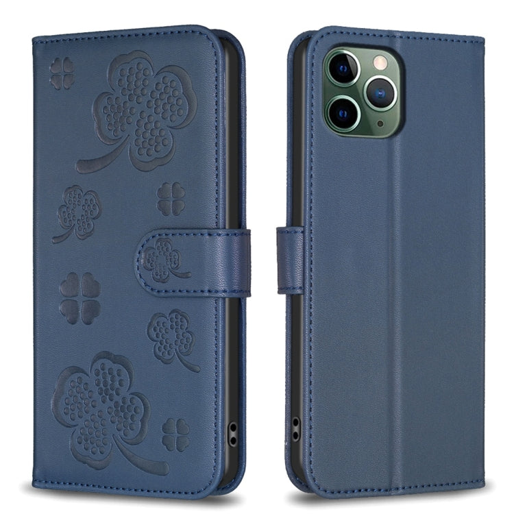 Handyhülle aus Leder mit vierblättrigem Prägemuster, Für iPhone 7 / 8 / SE 2022, Für iPhone 13 Pro Max, Für iPhone 13 Pro, Für iPhone 13, Für iPhone 12 / 12 Pro, Für iPhone 12 Pro Max, Für iPhone 11 Pro Max, Für iPhone 11