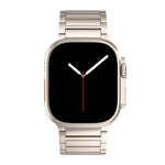 I-förmiges Armband aus Titanlegierung mit Schmetterlingsschließe, passend für Apple Watch SE 2023 (44 mm), Apple Watch Ultra 2 (49 mm), Apple Watch Series 9 (45 mm), Apple Watch Ultra (49 mm), Apple Watch Series 8 (45 mm) und Apple Watch SE 2022 (44 mm).
