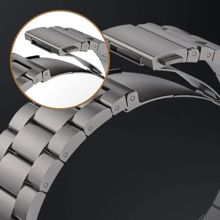 Flaches Armband aus Titanlegierung mit 3-Perlen-Verschluss, passend für Apple Watch Series 5 (44 mm), Apple Watch Series 5 (40 mm), Apple Watch Series 4 (44 mm), Apple Watch Series 4 (40 mm), Apple Watch Series 3 (38 mm) und Apple Watch Series 3 (42 mm).