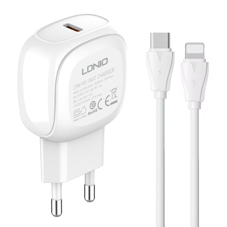 LDNIO A1206C PD27W USB-C / Typ-C Schnellladegerät mit 1m 8-Pin Kabel, EU-Stecker