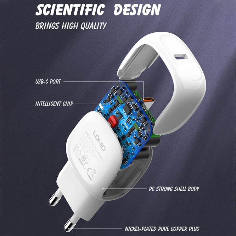 LDNIO A1206C PD27W USB-C / Typ-C Schnellladegerät mit 1m 8-Pin Kabel, EU-Stecker