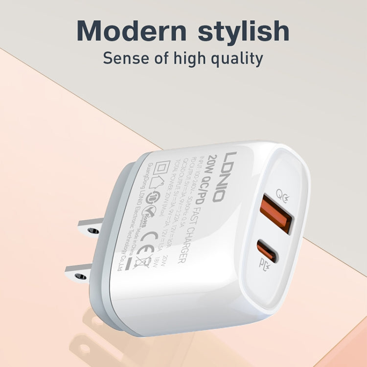 LDNIO Q229 QC3.0 / PD20W USB + Type-C Schnellladegerät mit 1m USB auf 8 Pin Kabel, EU Stecker, UK Stecker, US Stecker
