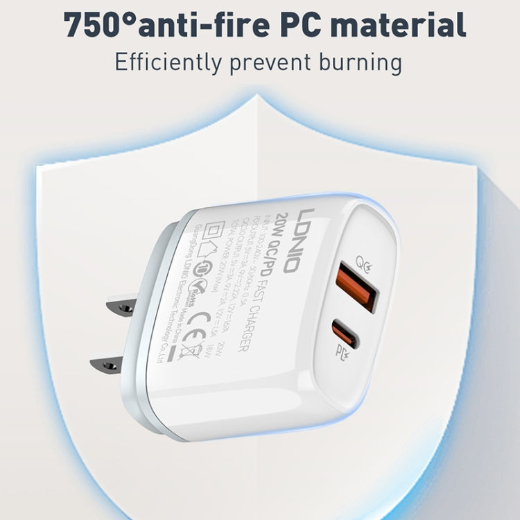 LDNIO Q229 QC3.0 / PD20W USB + Type-C Schnellladegerät mit 1m USB auf 8 Pin Kabel, EU Stecker, UK Stecker, US Stecker